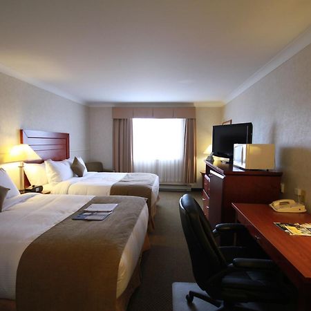 Best Western Gold Rush Inn Whitehorse Bagian luar foto