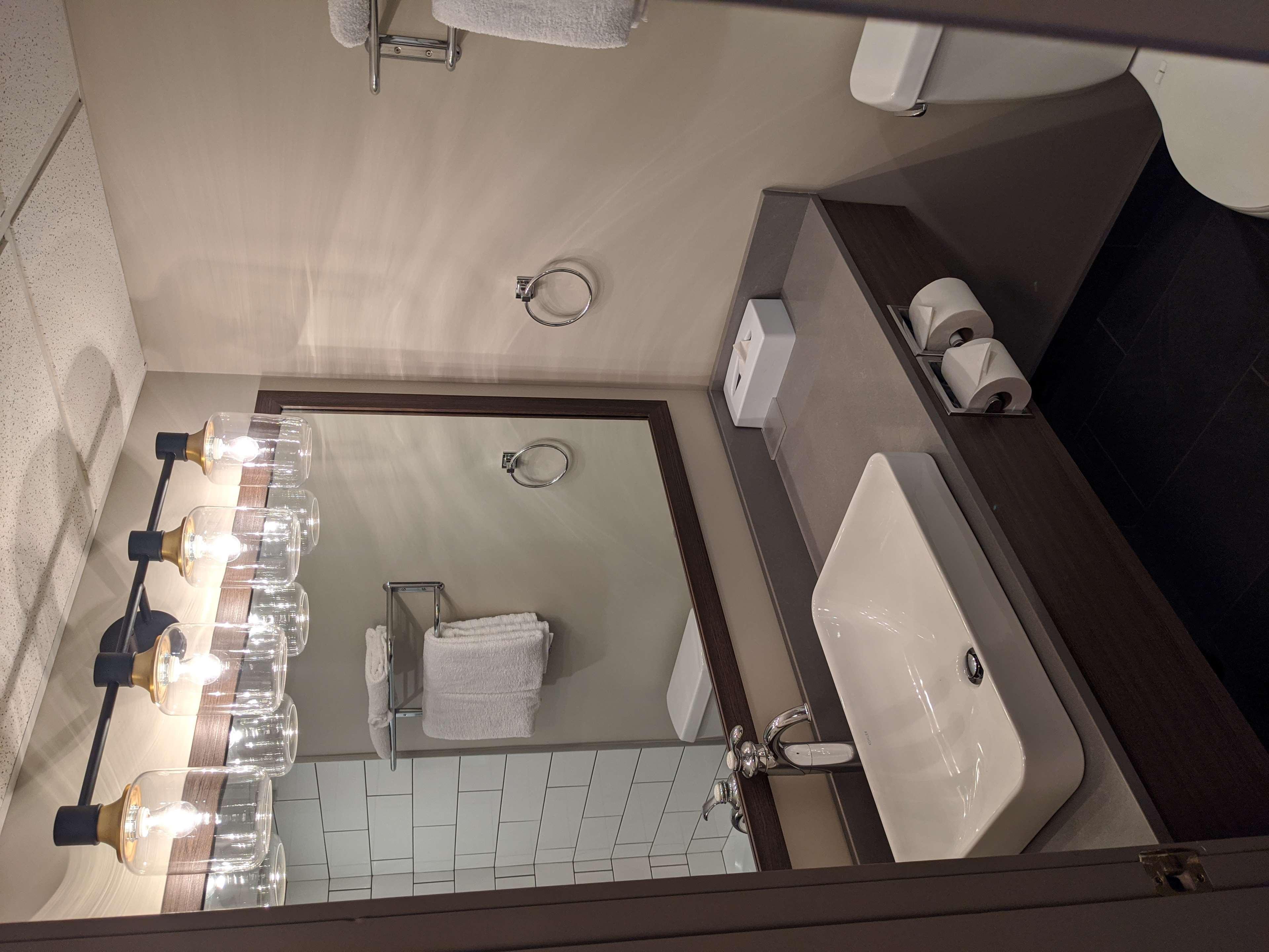 Best Western Gold Rush Inn Whitehorse Bagian luar foto