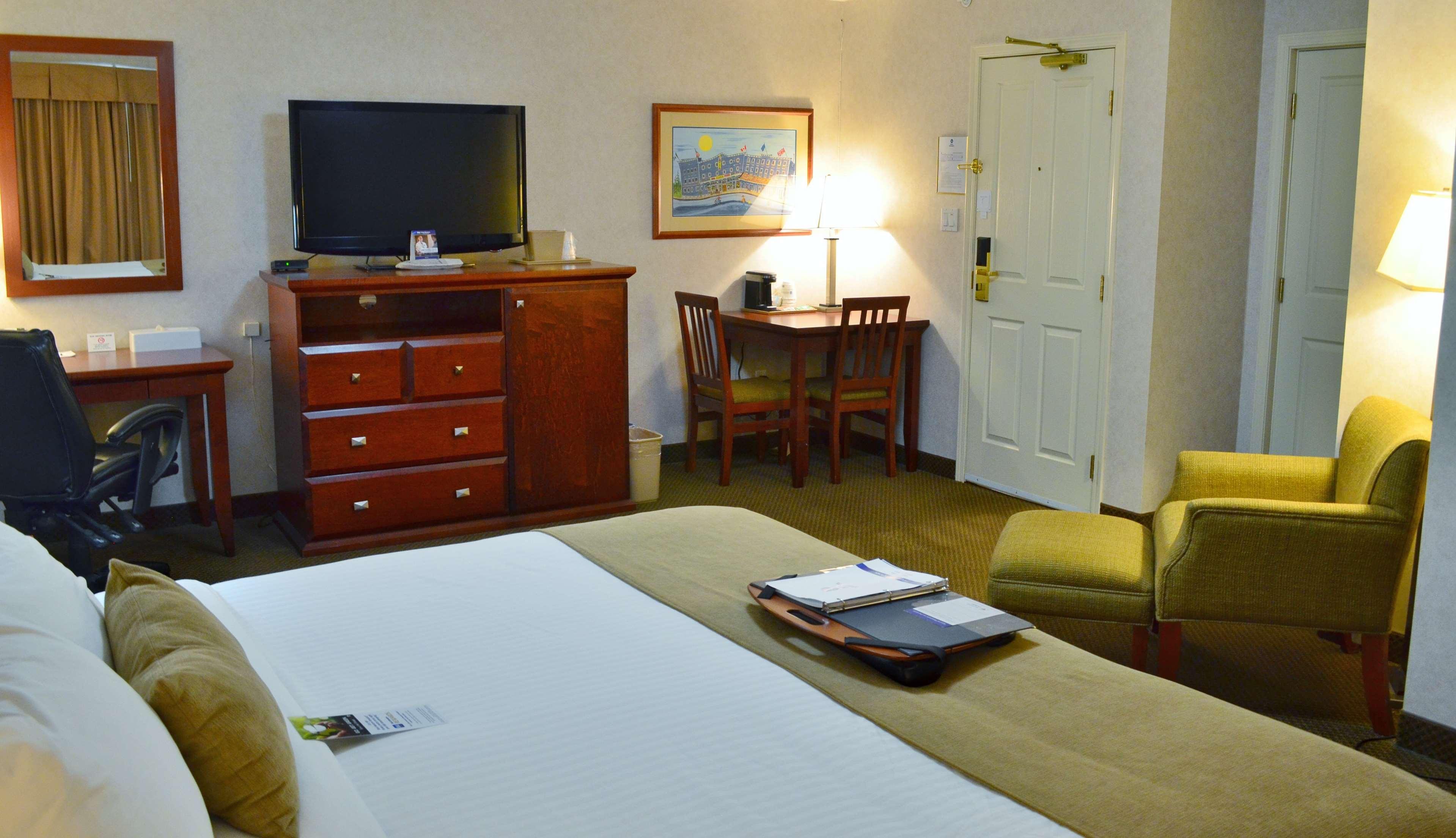 Best Western Gold Rush Inn Whitehorse Bagian luar foto